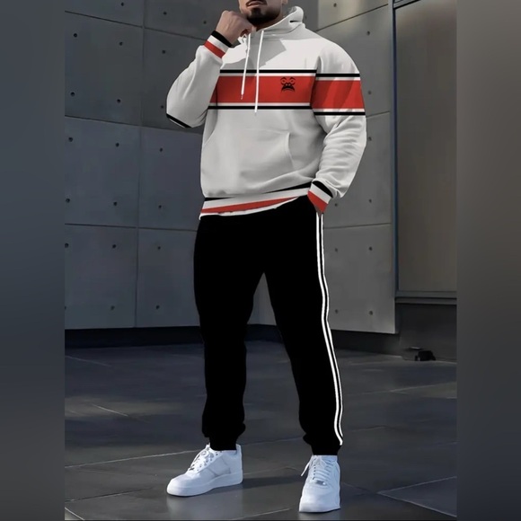 2 Piece: Red & Ivory Casual Digital Print Hoodie Sweatsuit, NWOT - Picture 1 of 6